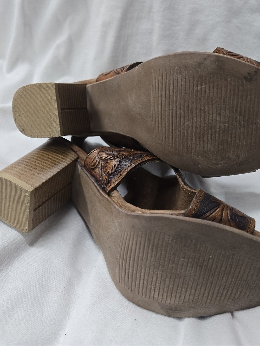 Roper Brown Tooled Leather Open-Toe Block Heel Sandal - Picture 8 of 11